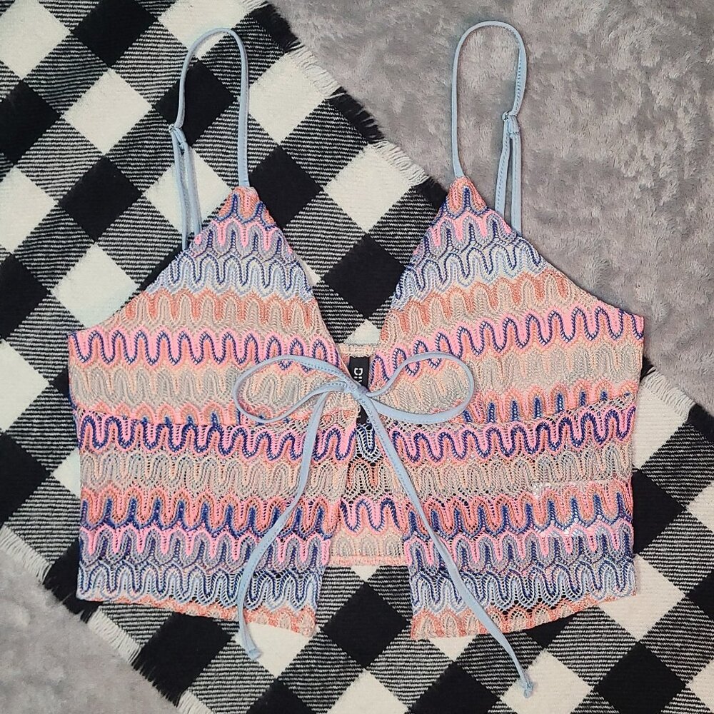 S | Divided | Retro Tie Front Knit Crop Top